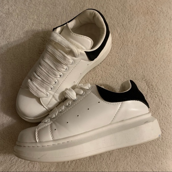 Alexander McQueen calf leather oversized running shoes - Picture 5 of 16